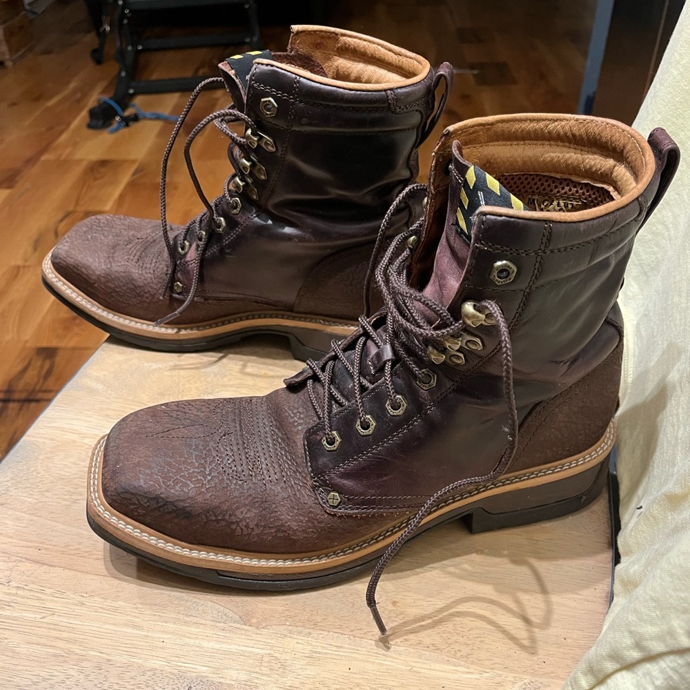 11 1/2 twisted x work boot steel toe!